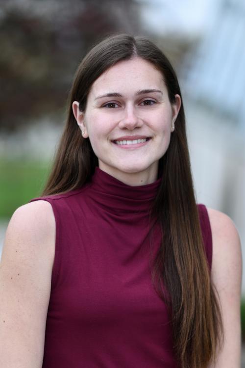 Maddison Segal headshot